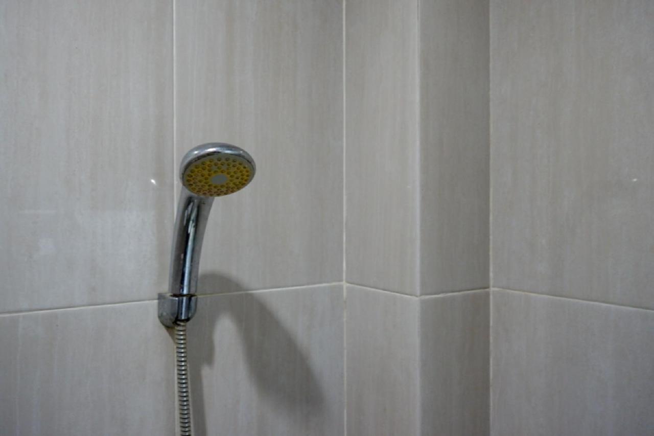 Reddoorz @ Hotel Bravo Pantai Kamali Bau Bau Baubau Εξωτερικό φωτογραφία